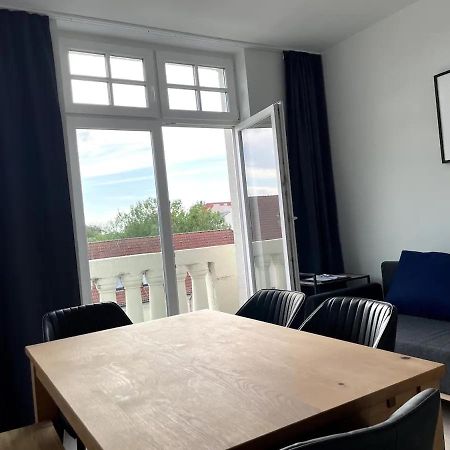 Jaybnb - Gaming Apartment Ps5 65 Zoll 4K Tv Wohnung Mit Balkon ดอร์ทมุนด์ ภายนอก รูปภาพ